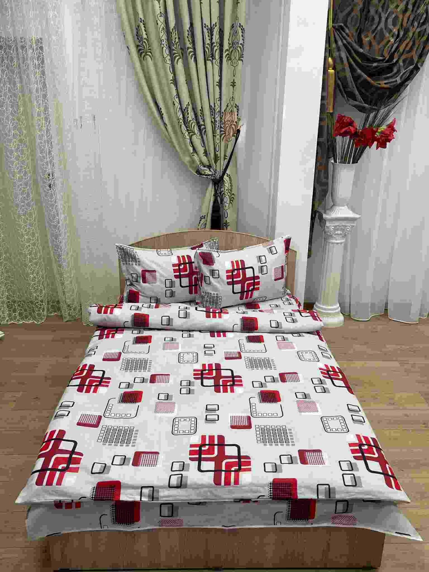 Lenjerii de pat din bumbac :: lizline.ro